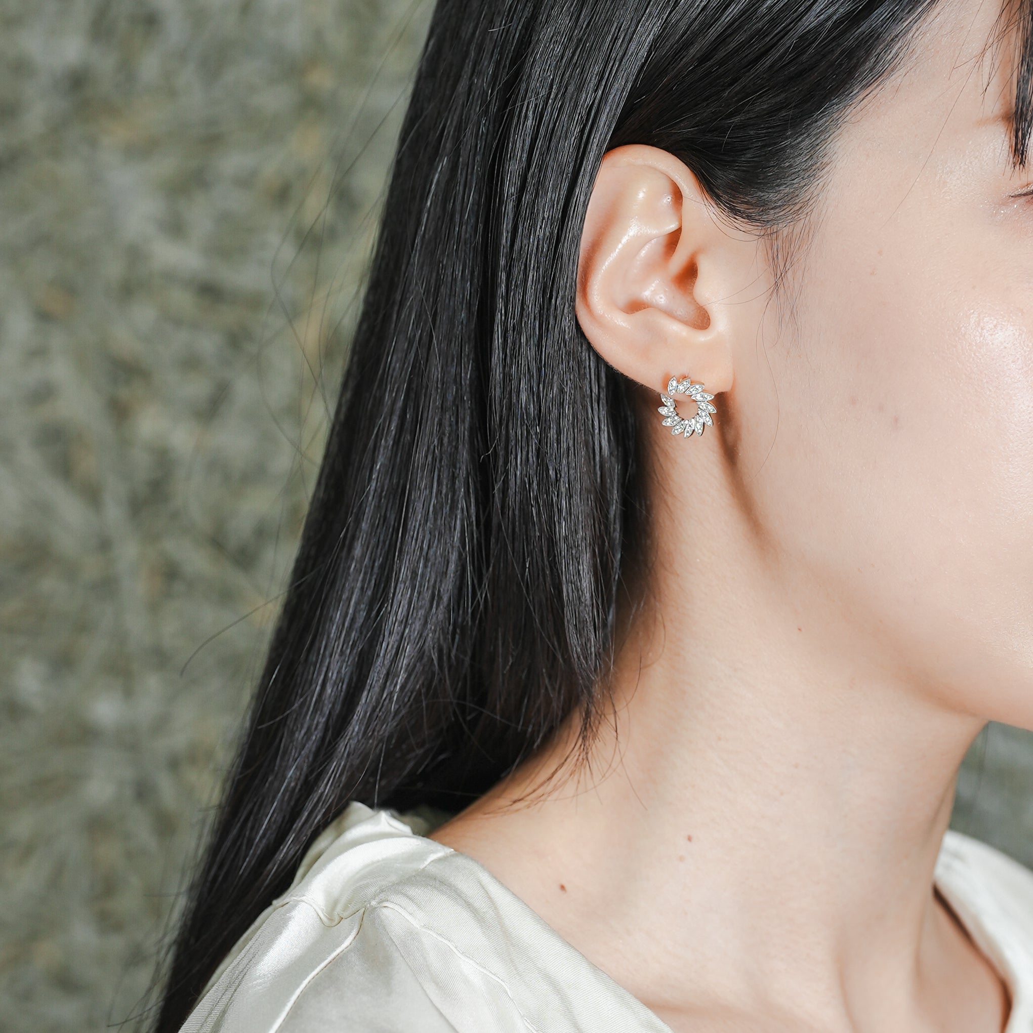 hum ハム LACE GARLAND PIERCED [la-P282]ピアス プラチナ ゴールド