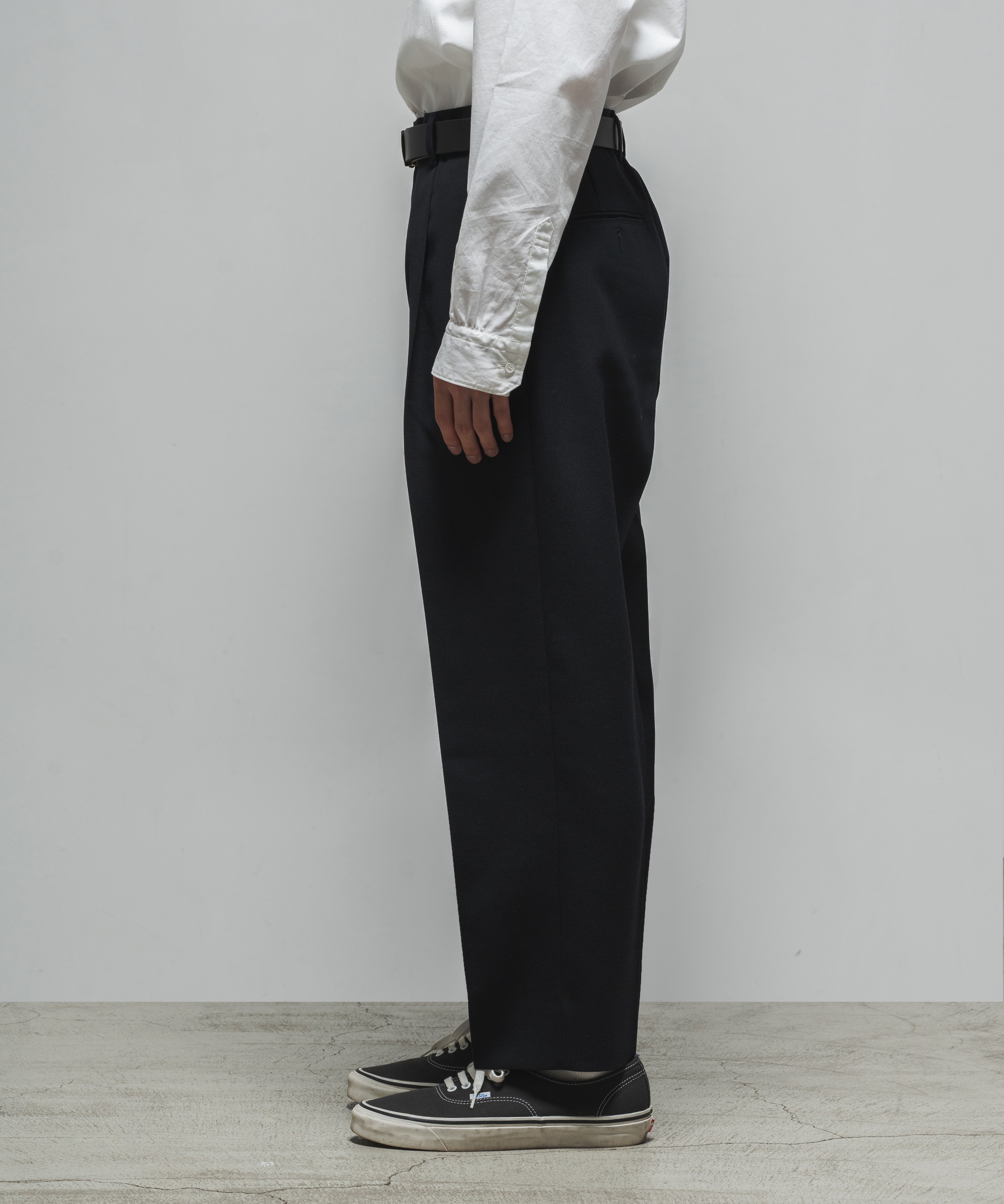 SOLIS CAVALRY TAPERED TROUSERS – HUM VENT