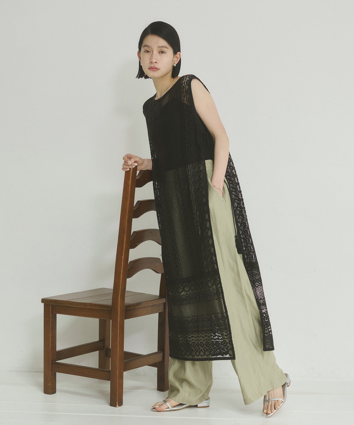 レースレイヤード ノースリーブ ワンピース