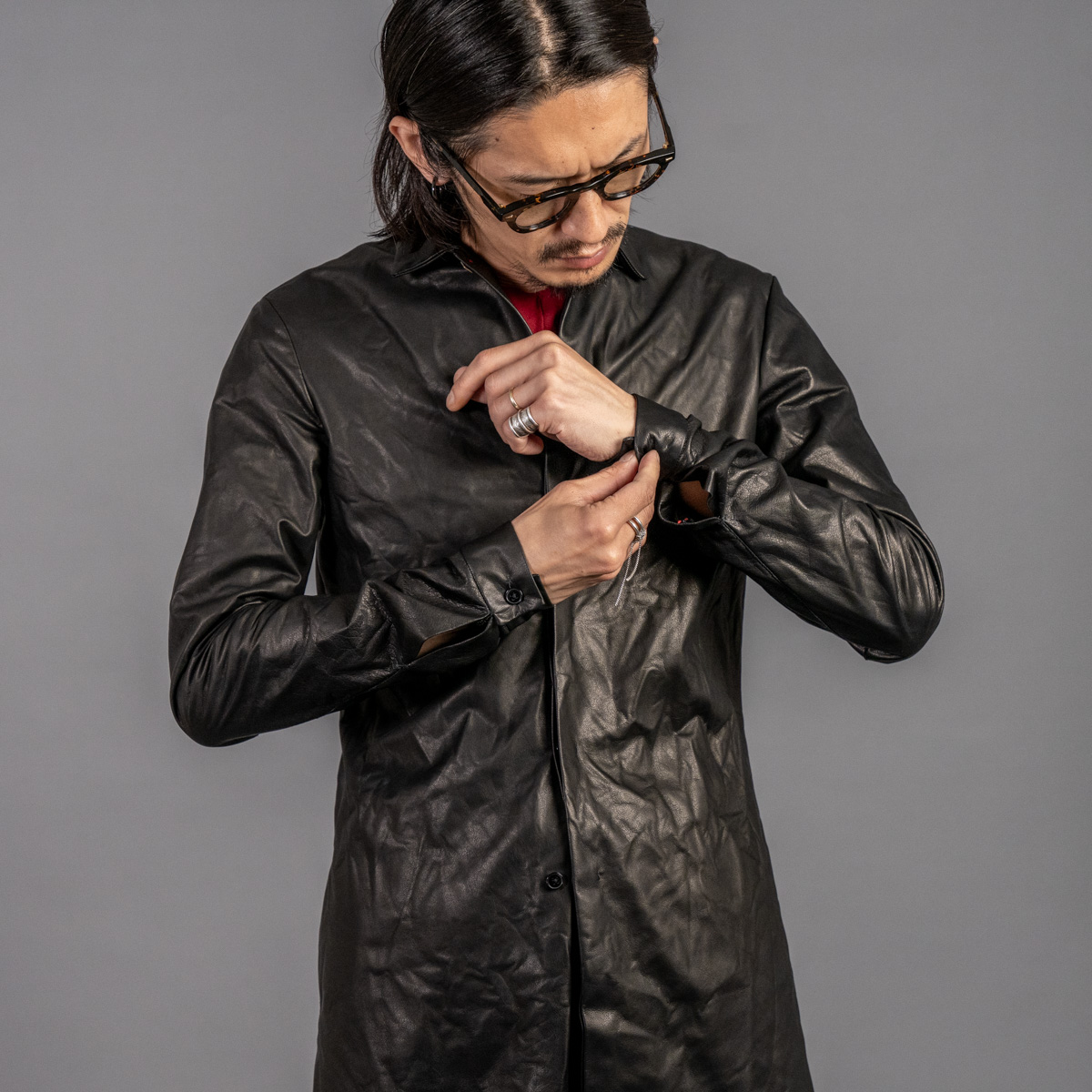 m.a+ フィッティッド レザーシャツ | HUES 福岡セレクトショップ