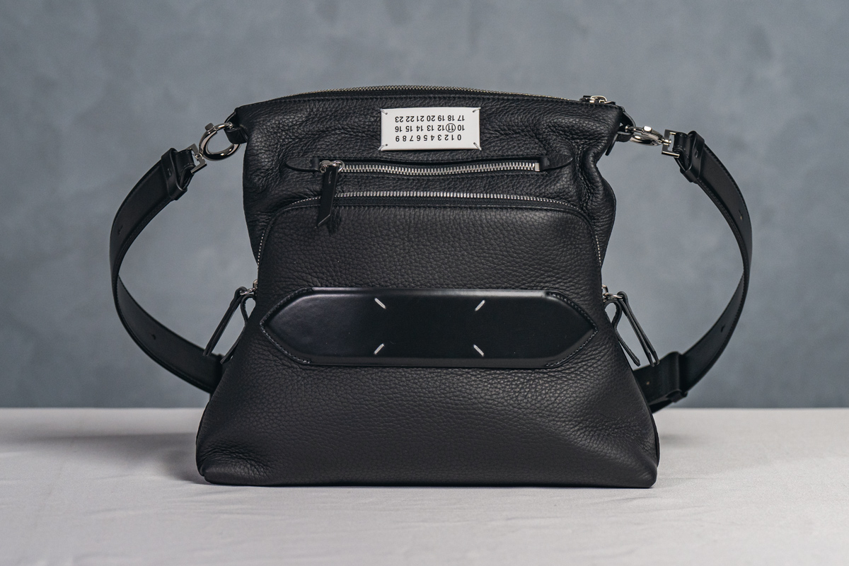 メゾンマルジェラの5ACミニショルダーバッグ | HUES 福岡セレクトショップ