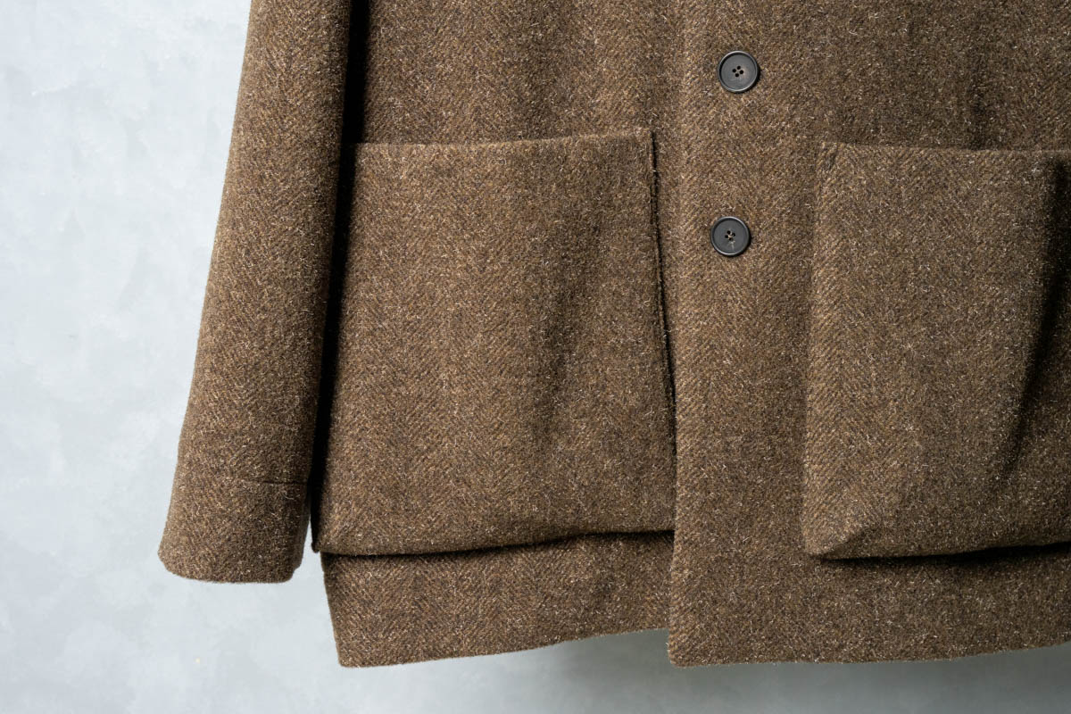 トゥーグッドのフォトグラファージャケット | HUES 福岡セレクトショップ