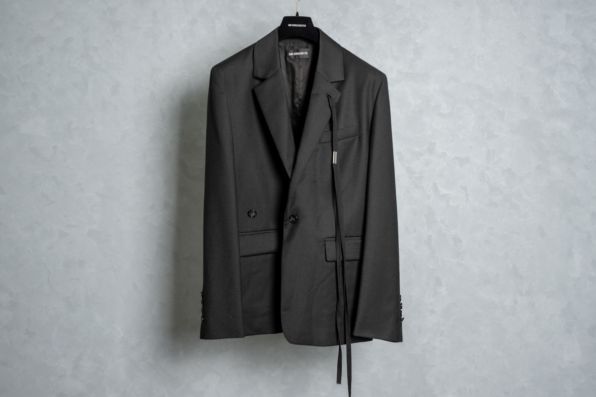 アンドゥムルメステールのテーラードジャケット | HUES 福岡セレクト