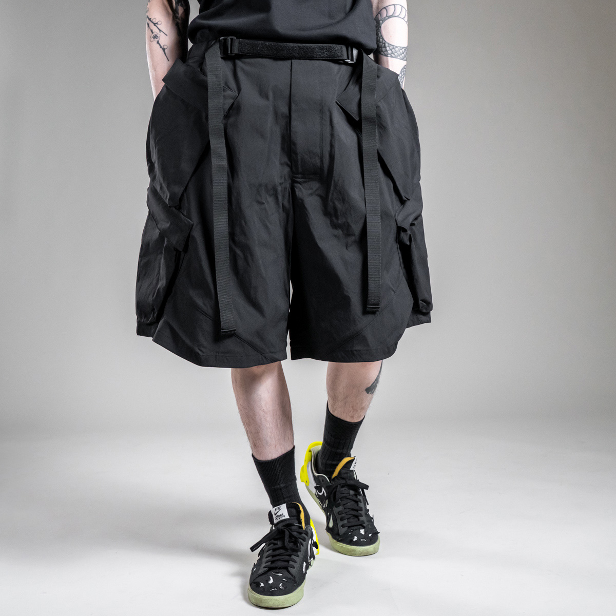ACRONYM®-アクロニウム- 25SS Nylon Stretch Double Cargo Short Pant