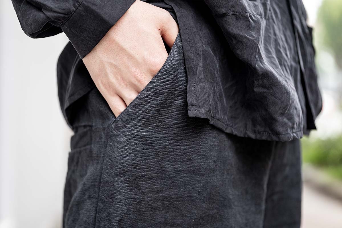 BIEK VERSTAPPEN Cropped Pants | HUES 福岡セレクトショップ