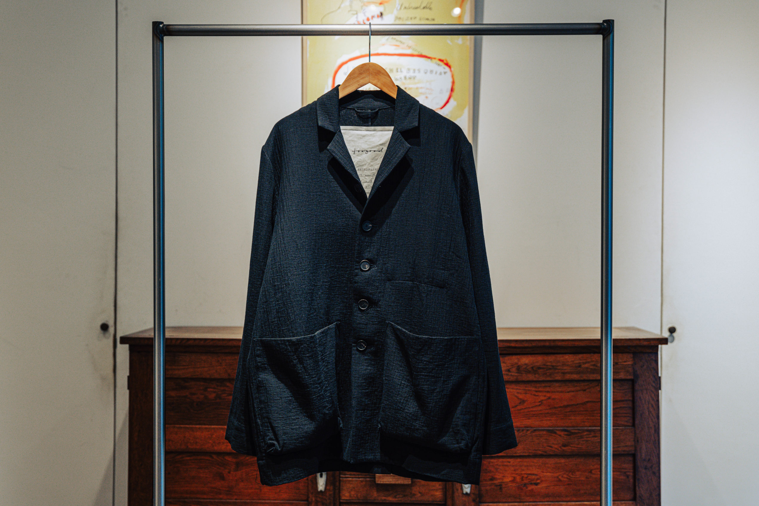 トゥーグッドのフォトグラファージャケット | HUES 福岡セレクトショップ