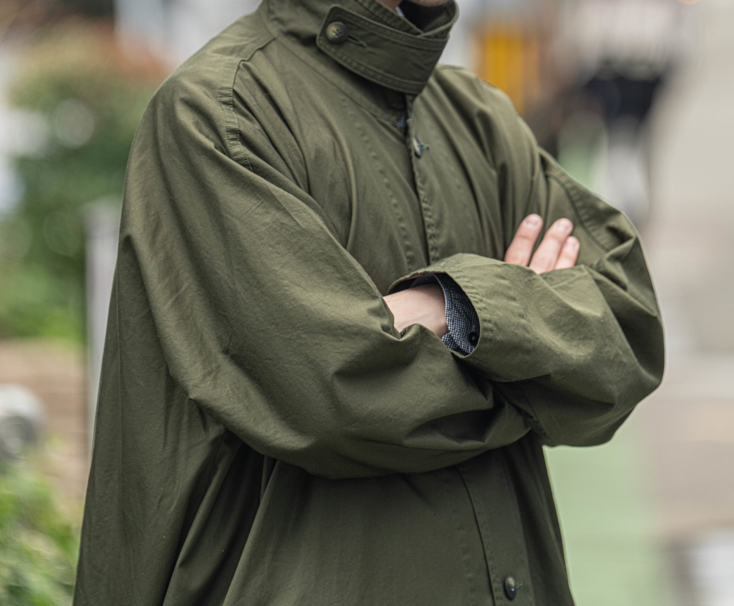 ポータークラシックのギャバジン スウィングコート | HUES 福岡