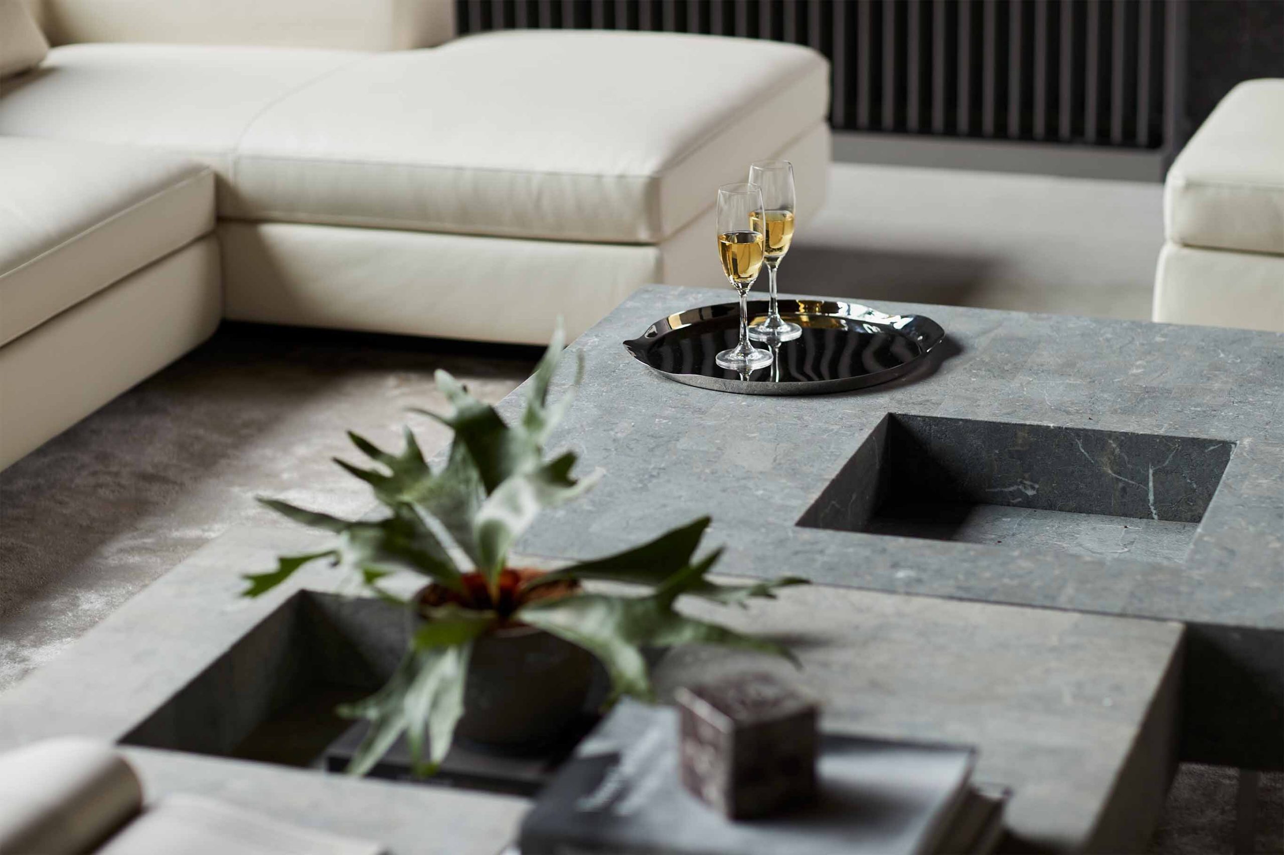 TABLE｜PRODUCTS｜国産家具メーカー HUKLA｜日本フクラ