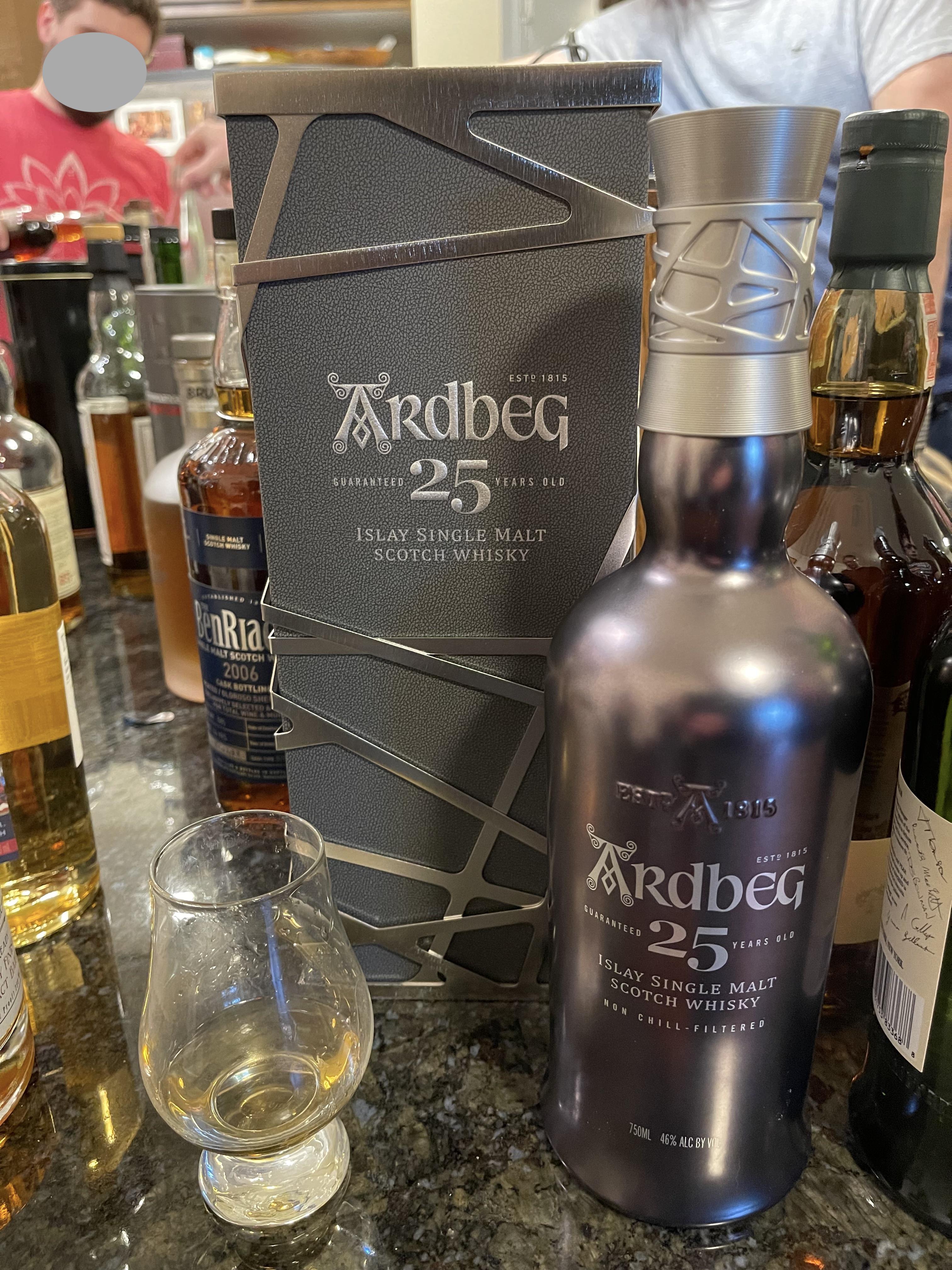 レビュー #1152: アードベッグ 25 : r/Scotch