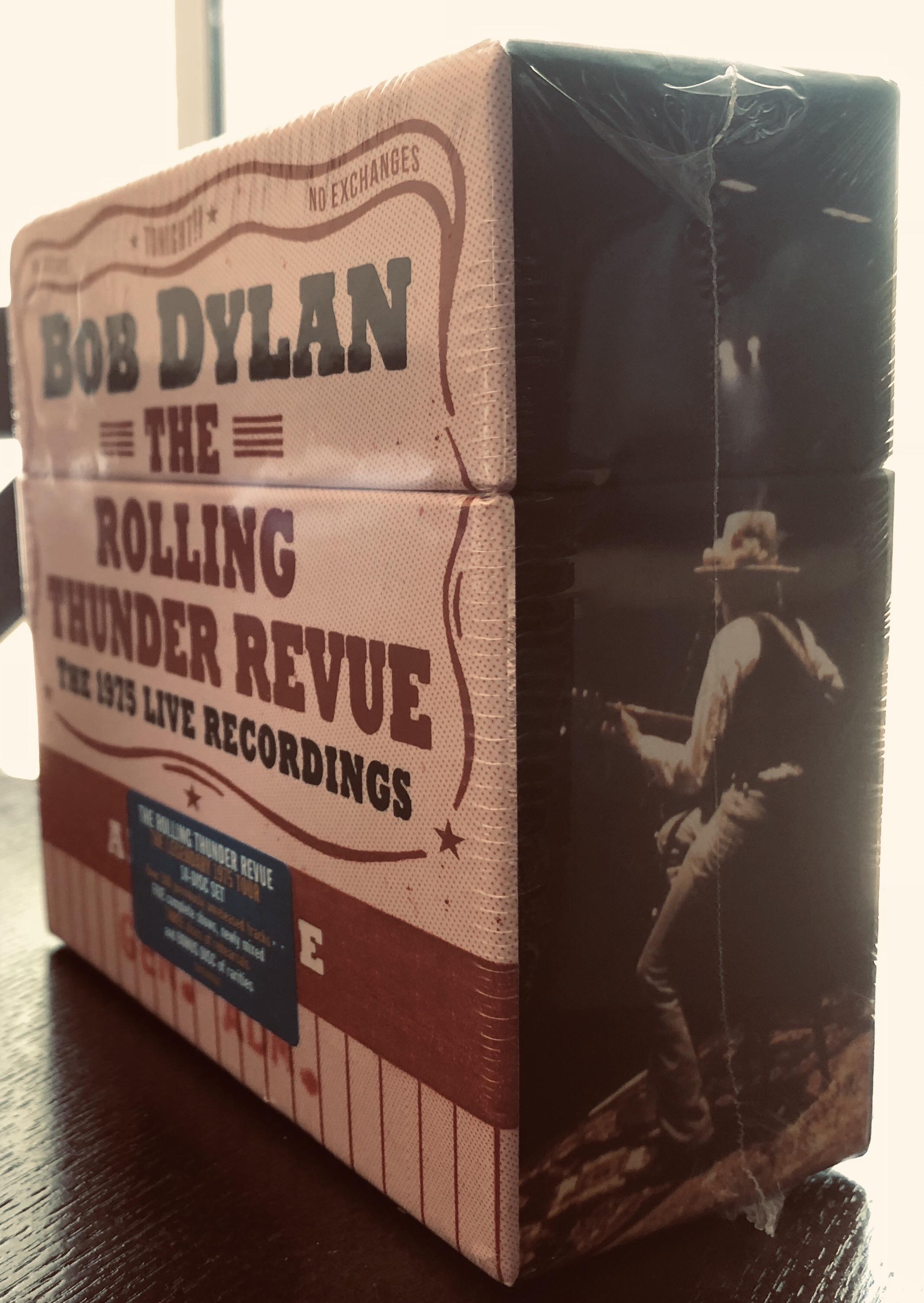 Rolling Thunder Revue 14CD Box Set has just been delivered! It was
