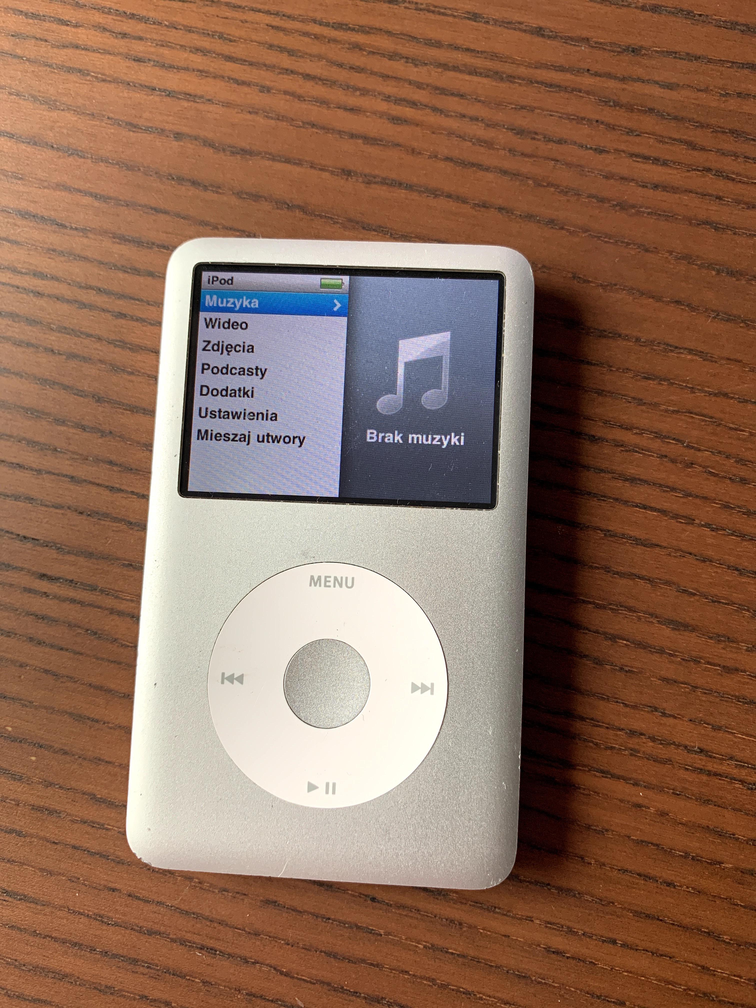 Just got this 160GB Late 2009 model for 45$ I love this silver