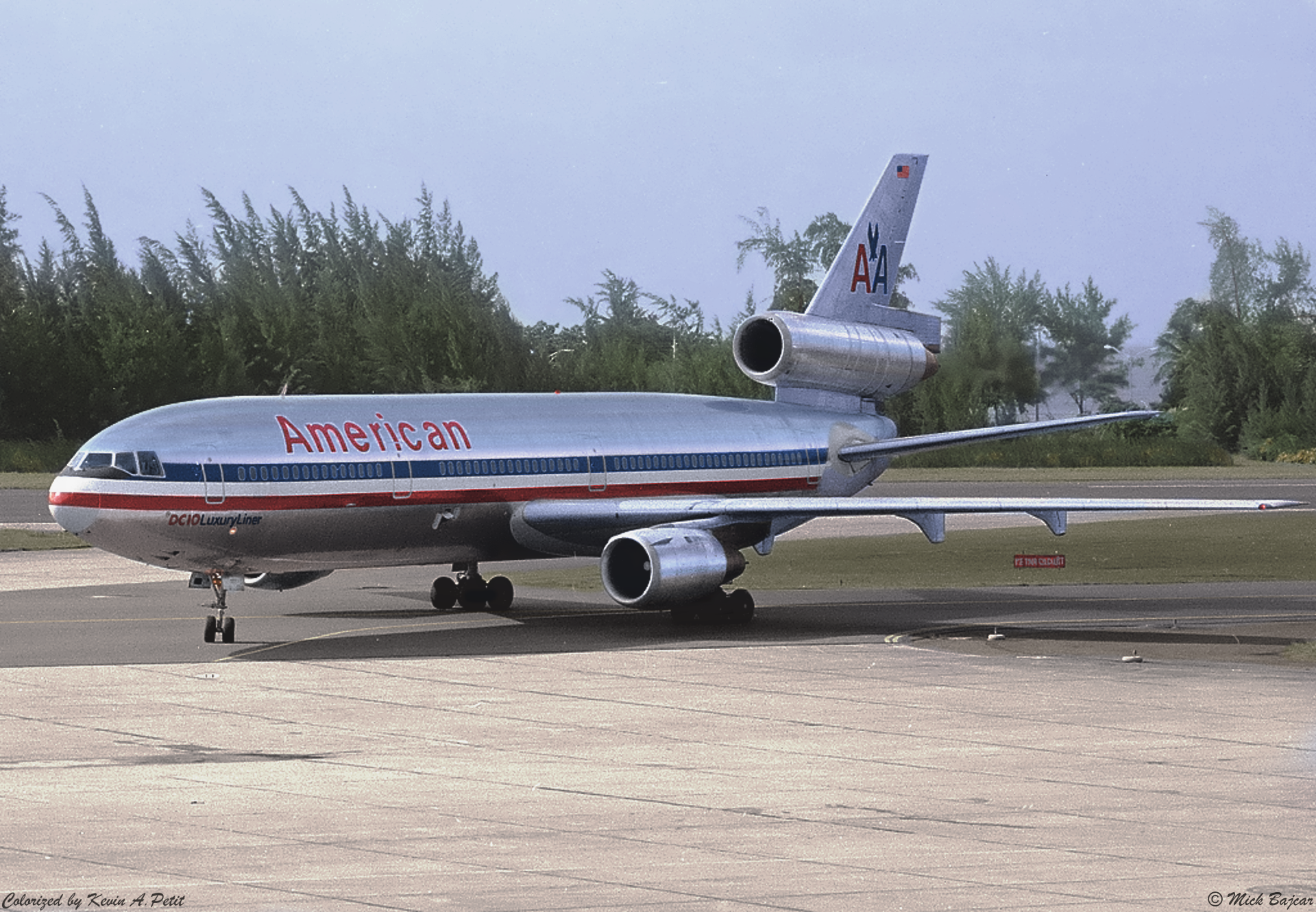 DC-10 アメリカン航空、プエルトリコ、1979年。 : r/aviation