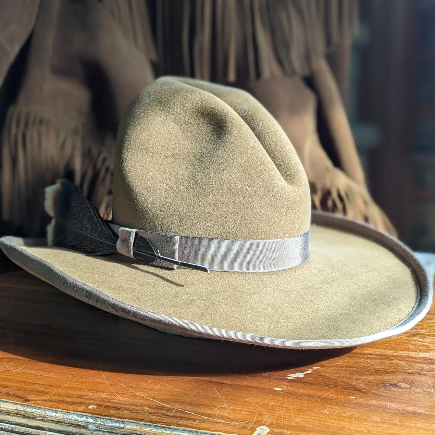 Nutria Western Hat! : r/somethingimade
