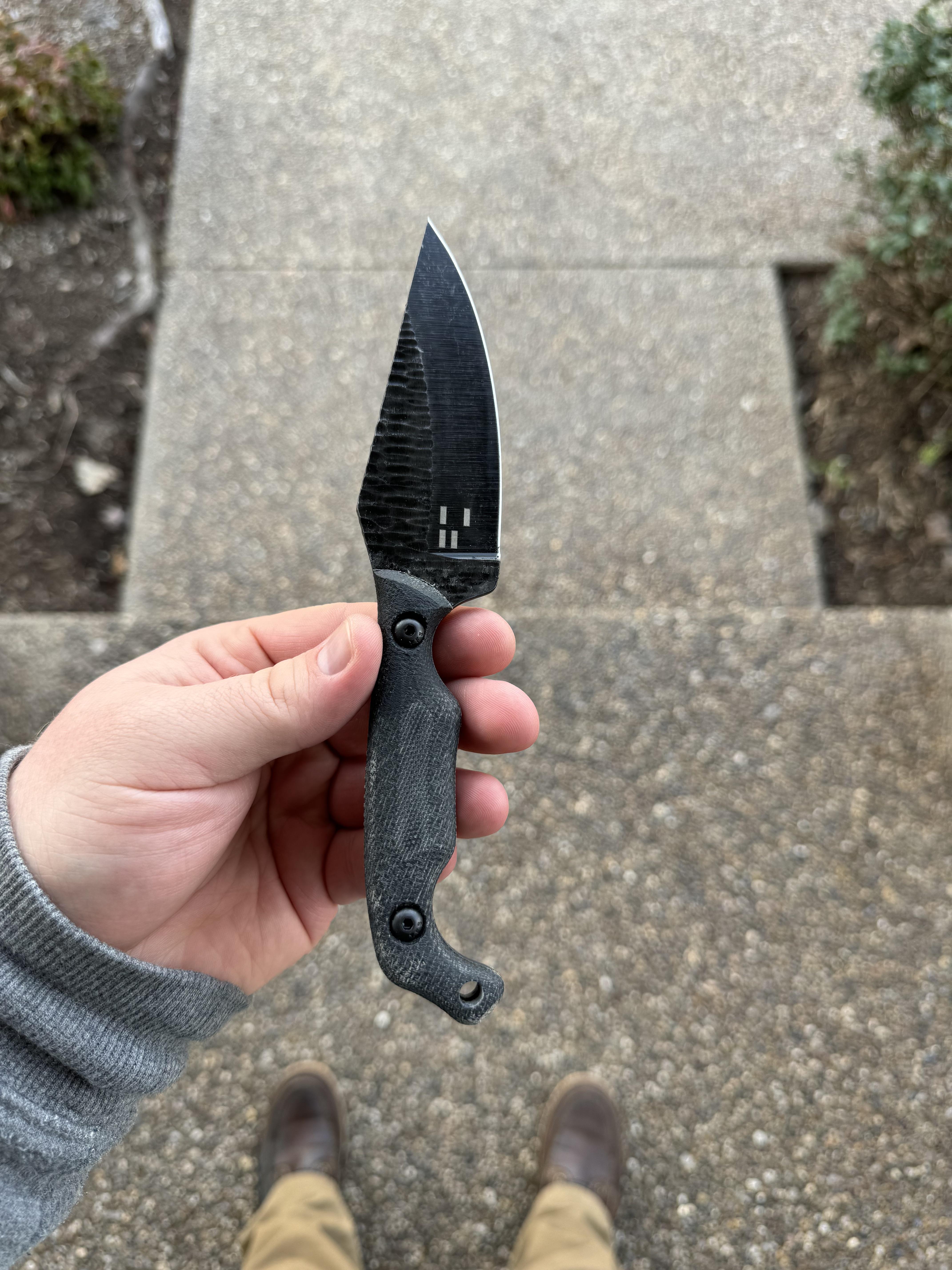 マジでイケてるやつだった時のハイプビーストブレード：Ferro Concepts