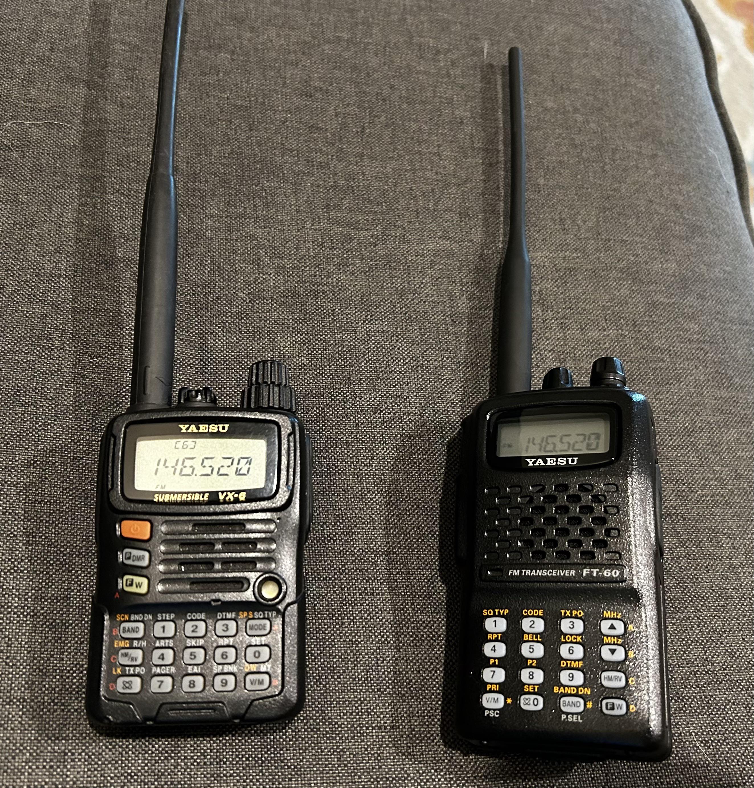 Yaesu vx6 のトラブルシューティング。強力な信号、読みやすさの悪さ