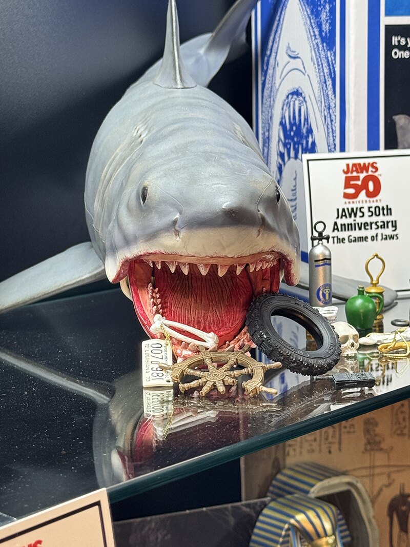 Toyfair 2025: NECA JAWS, Horror, Beetlejuice and more - ToyNewsI.com