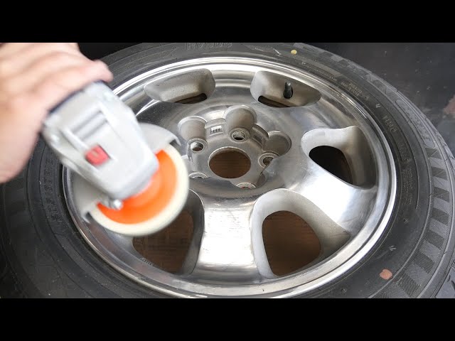 I tried to polish deteriorated genuine aluminum wheels to a mirror