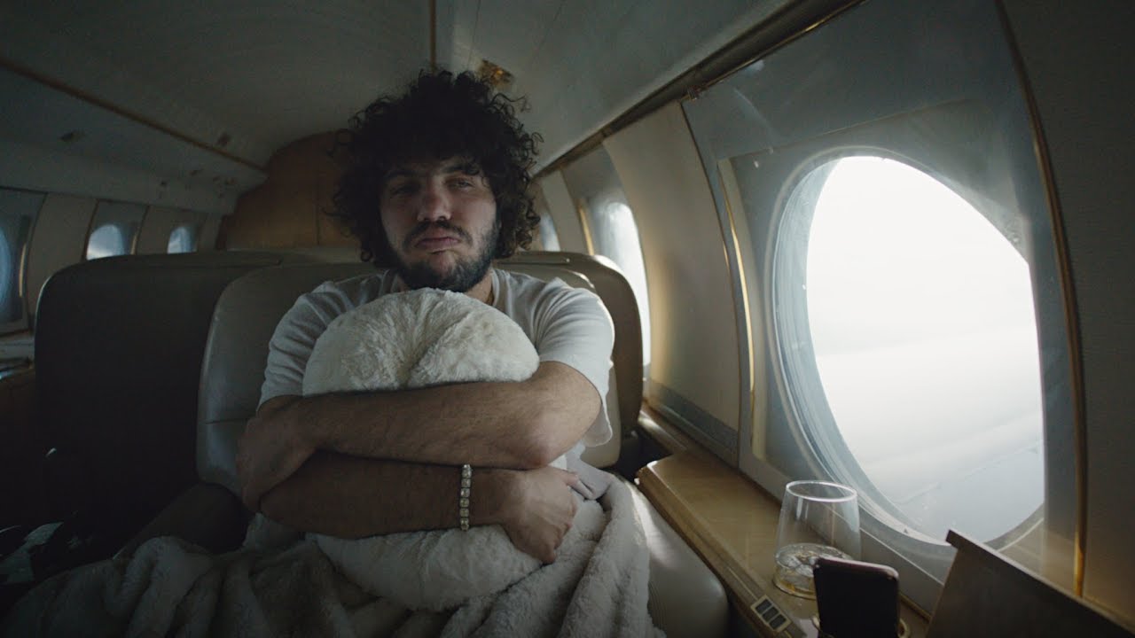 benny blanco, Halsey & Khalid – Eastside (official video) - YouTube
