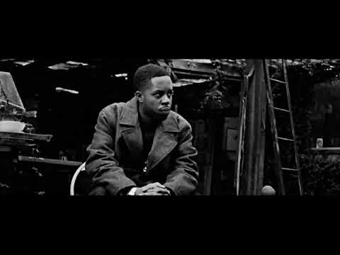 J Dilla - Track 26 - Another Batch (Extended) - YouTube