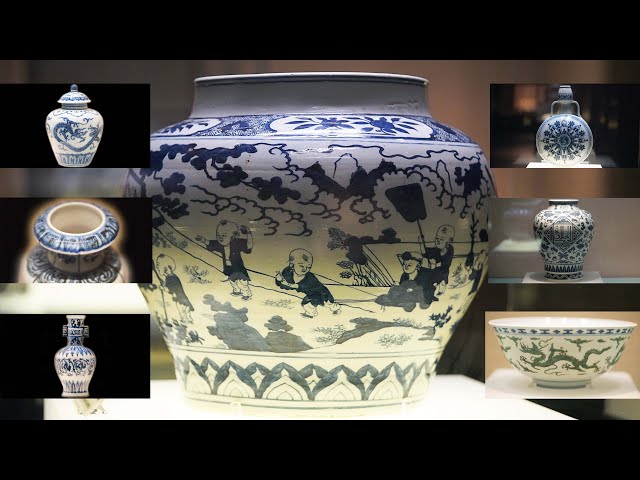Antique Appreciation]A Set of Ming Dynasty Official Blue-and-white