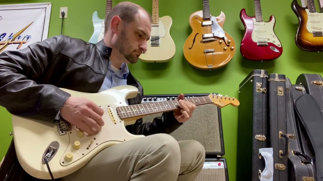 1993-1994 Fender Standard Stratocaster Olympic White MIJ Japan