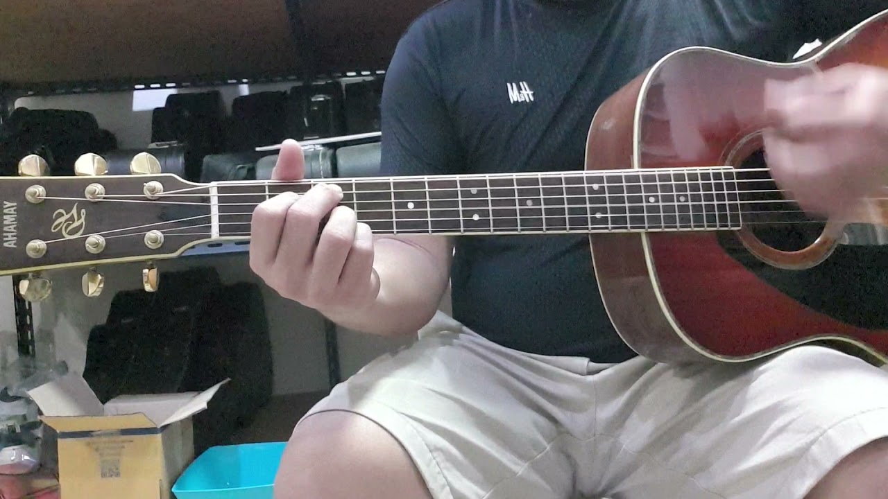 Yamaha LD-10 [FB:กีต้าร์มือสองจากญี่ปุ่น um] - YouTube