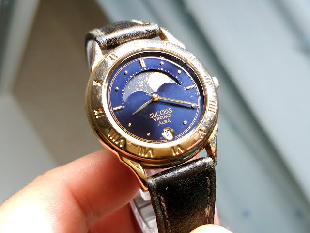Seiko Alba Success Vintage Moon Phase Quartz Watch セイコー ムーン