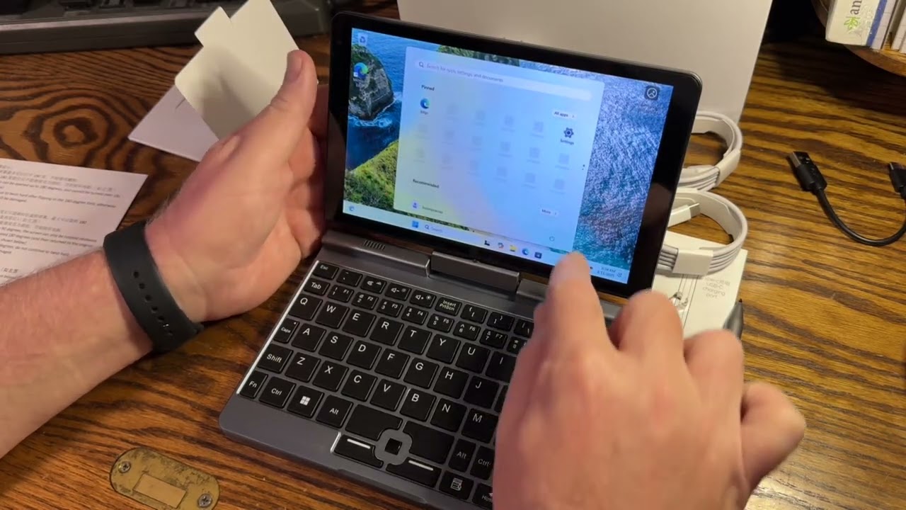 Kooforway ultra pocket PC mini laptop 8 inch touchscreen portable