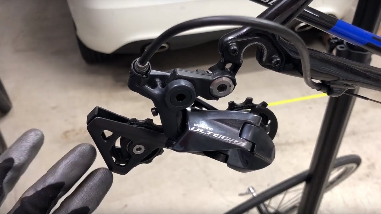 Road bike rear derailleur replacement and installation (RD-R8000