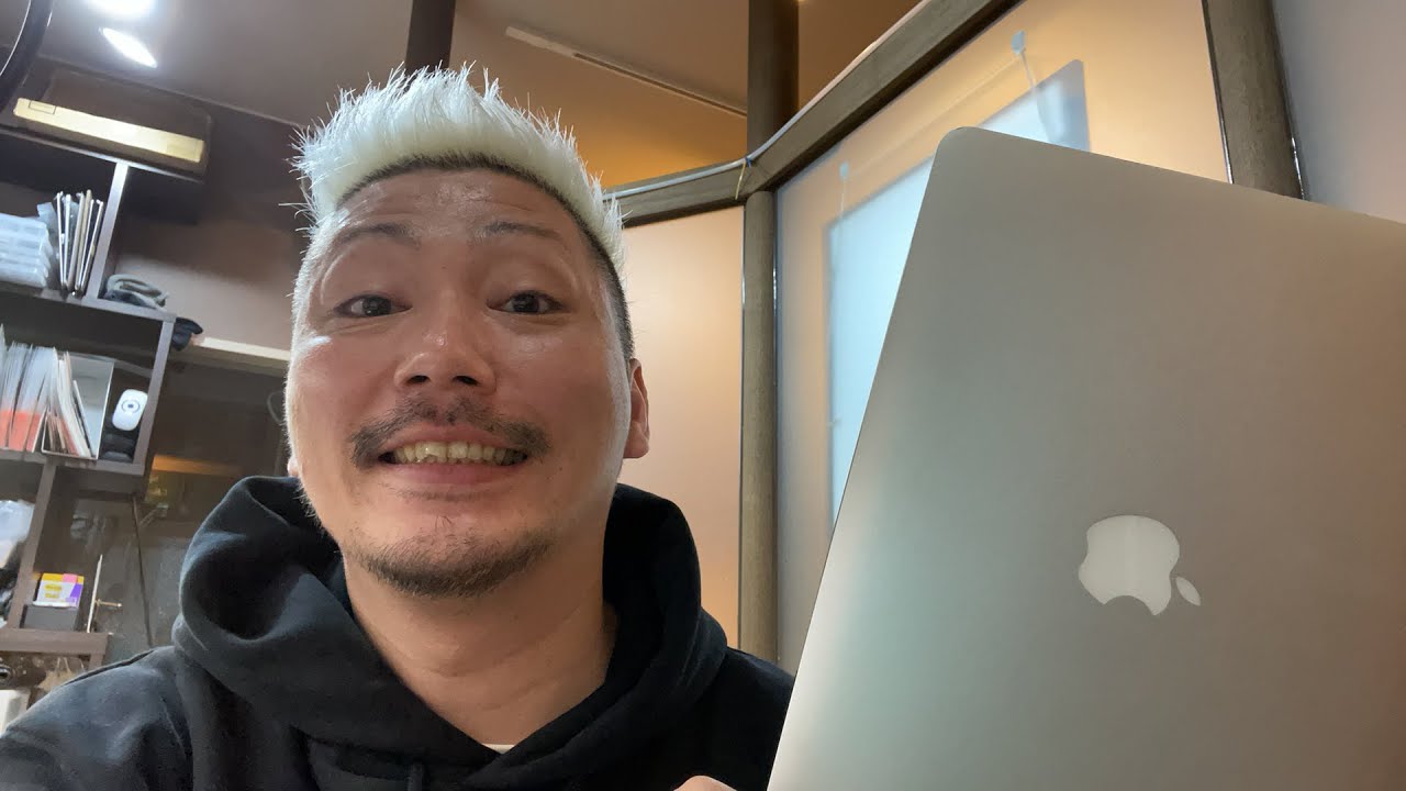 MacBook Air 2017 13inch A1466 起動不可 バッテリー交換修理 - YouTube