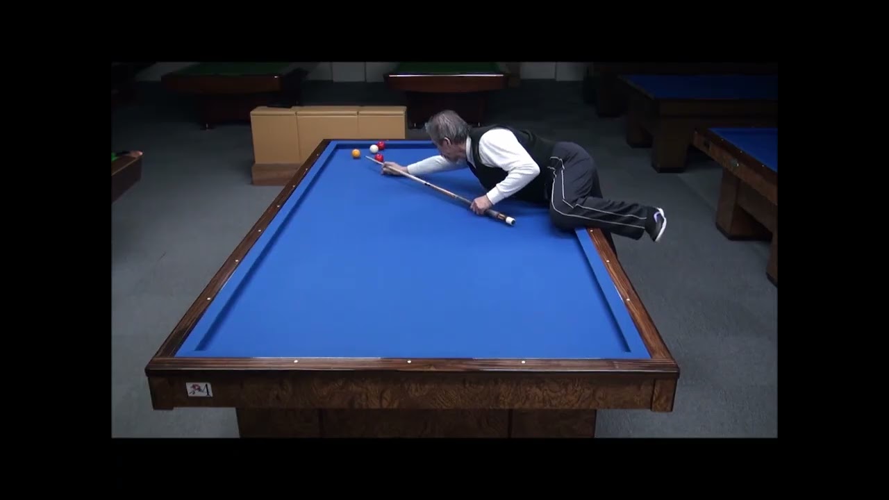 ビリヤード 四つ球 四つ玉