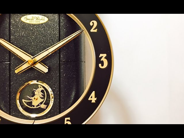 スモールワールド ストーリーDX からくり時計 - YouTube