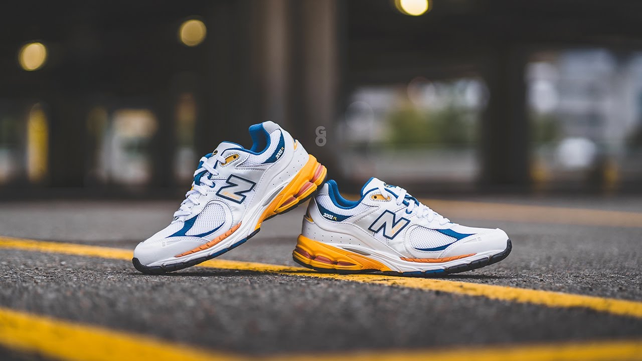 New Balance 2002R 