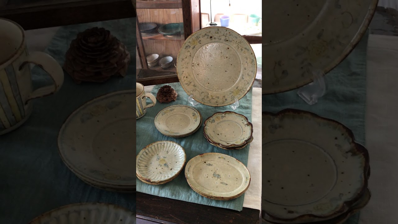 市野吉記（コウホ窯）さんの、安南手、いろ安南の繊細な絵付けと滲んだ