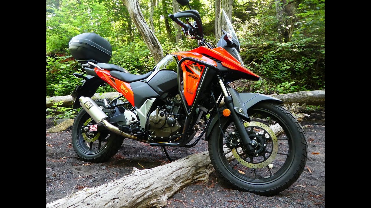 スズキVストローム250SX エンデュランス サイドカウルガード 走行