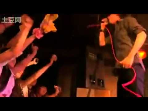 ONE OK ROCK 2009 OVERCOME EMOTION TOUR AT SHINJUKU LOFT - YouTube