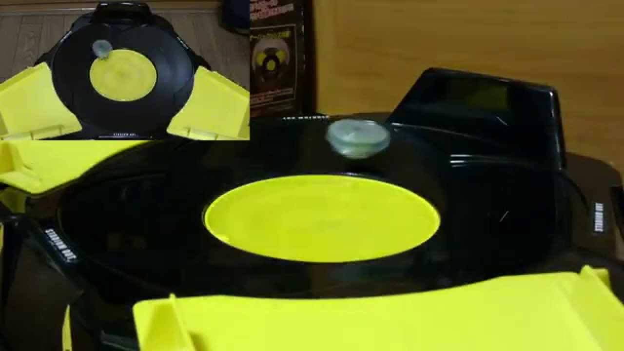 Danger!!] Beyblade Burst at Tornado Bey Stadium - YouTube