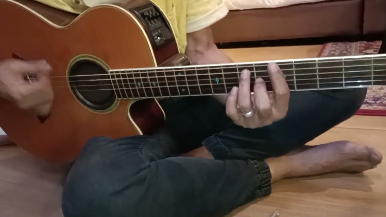 takamine PT-105 vs PT-106-6 japan🇯🇵#กีต้าร์โปร่งtakamine - YouTube