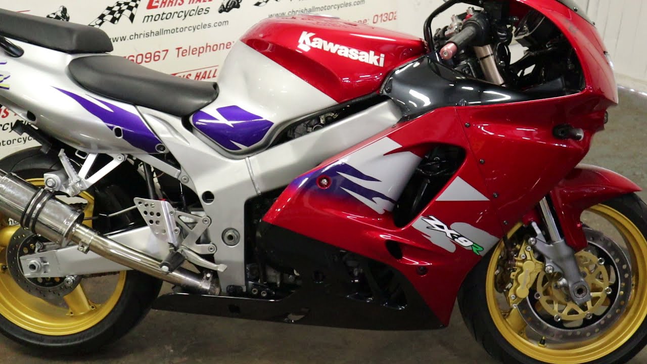 1997 Kawasaki ZX9R For Sale @ Chris Hall Motorcycles Doncaster