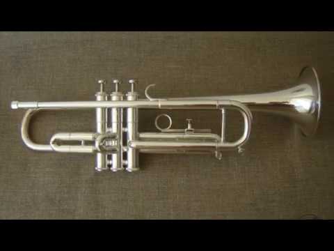 CLOSE TO NEW!!! 1968 Getzen Eterna Severinsen 900s | GAMONBRASS
