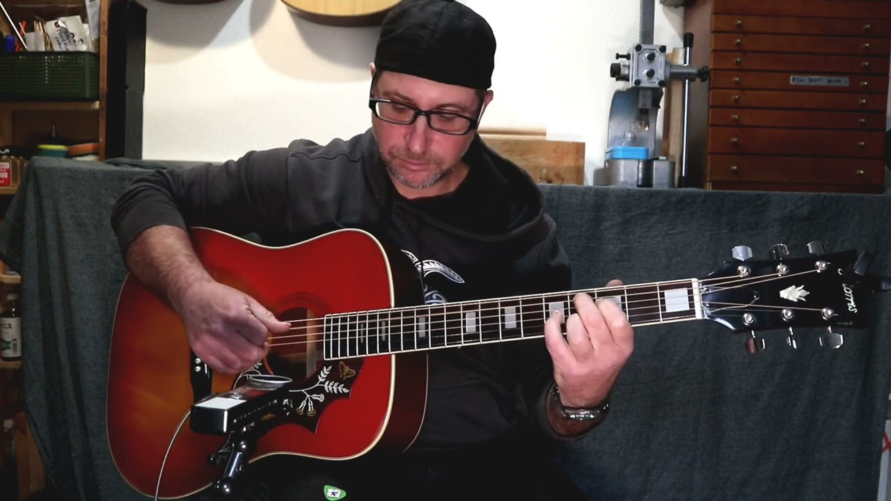 Morris WH-20 Hummingbird: MIJ late 70s - YouTube