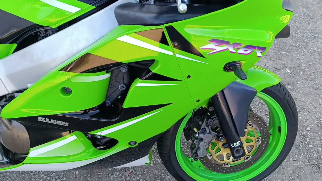 Kawasaki ZX6R 1998 - YouTube