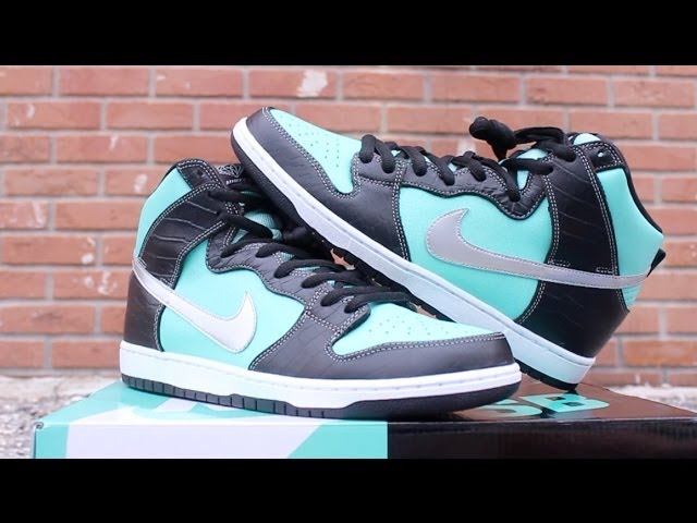 Diamond Supply Co. x Nike SB Dunk High 