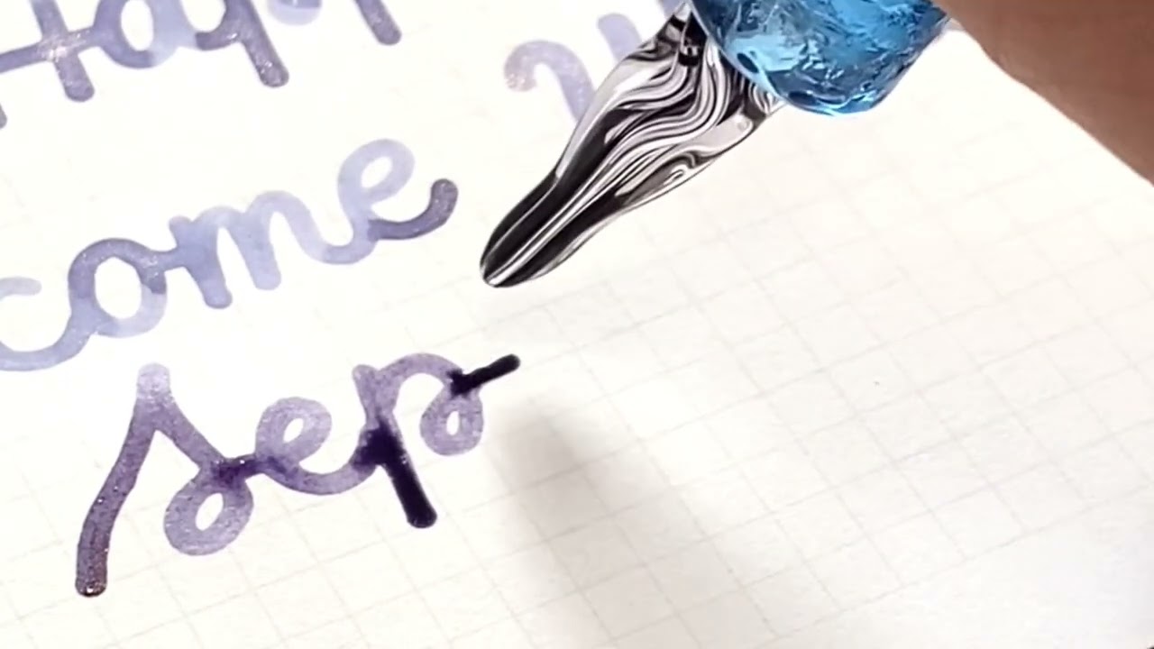 ガラスペン✨】Glass Studio TooSさんのブレットニブでモノライン書い