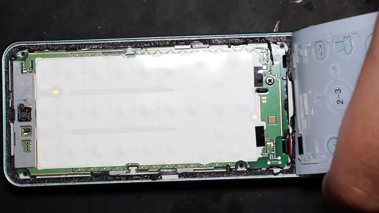 携帯電話ガラケー水没＆液晶画面の故障修理やり方お店 - YouTube