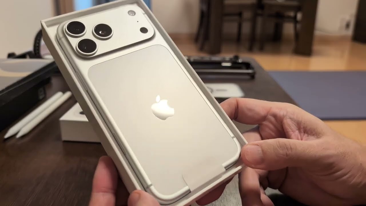 iPhone17 Pro Max シルバー 512GB 開封動画 - YouTube