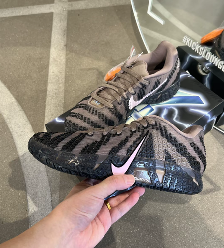 $_12.PNG?set_id=880000500F