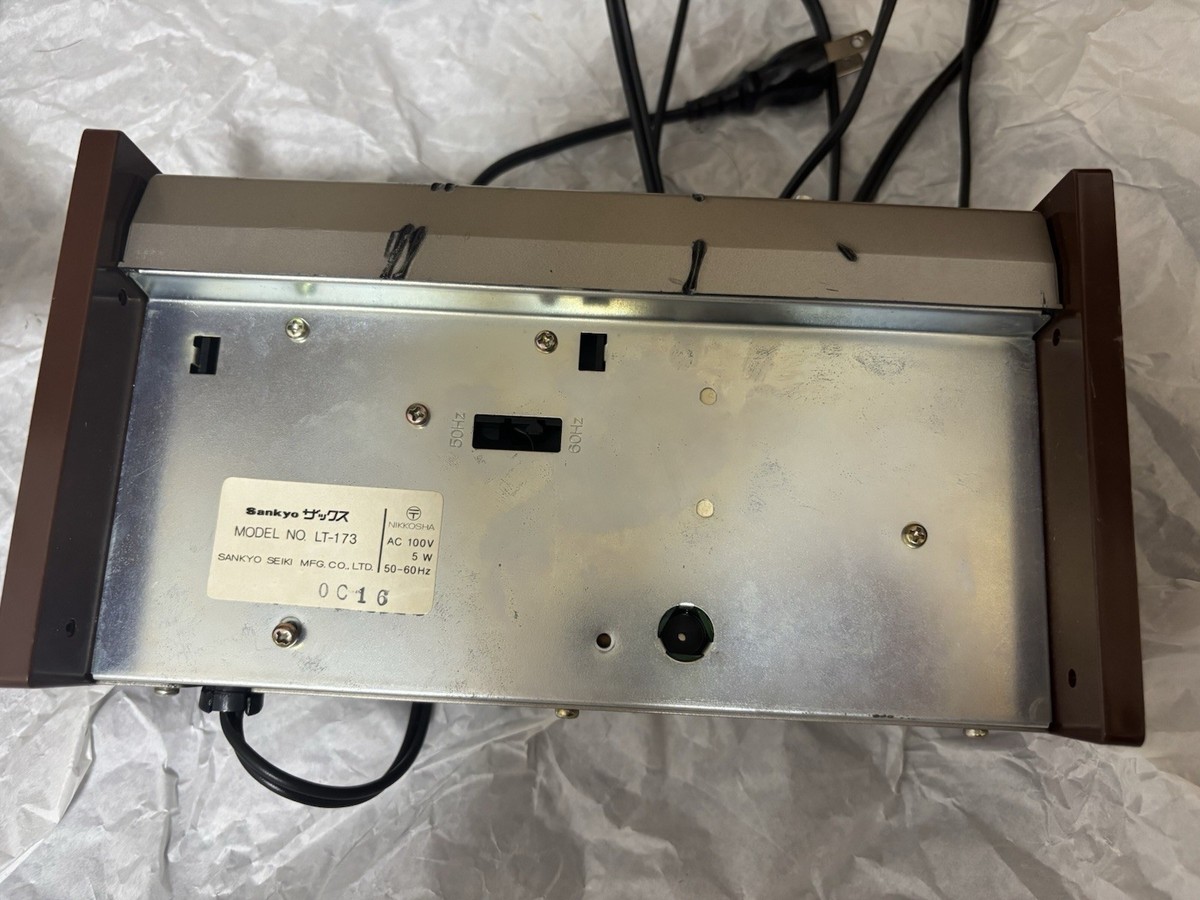 Sankyo / ZAX LT-173 Vintage Flip Clock Alarm 50 60hz Retro Rare