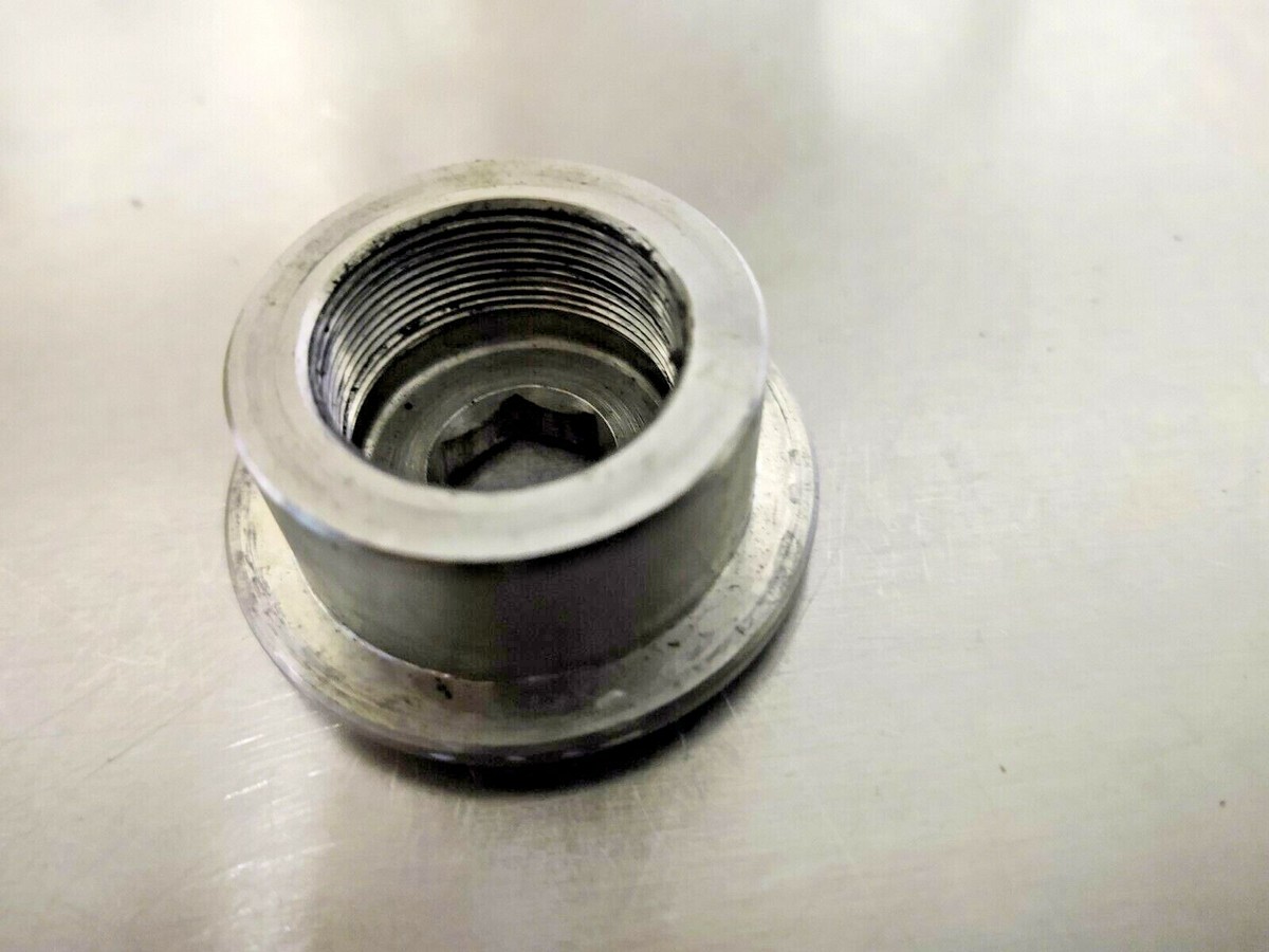 98 99 KAWASAKI NINJA ZX-9R UPPER TRIPLE TREE FORK HOLDER CLAMP TOP