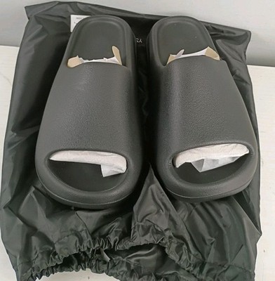 Yeezy Slides Size 9 Black YS-01 Original Bag for sale online | eBay